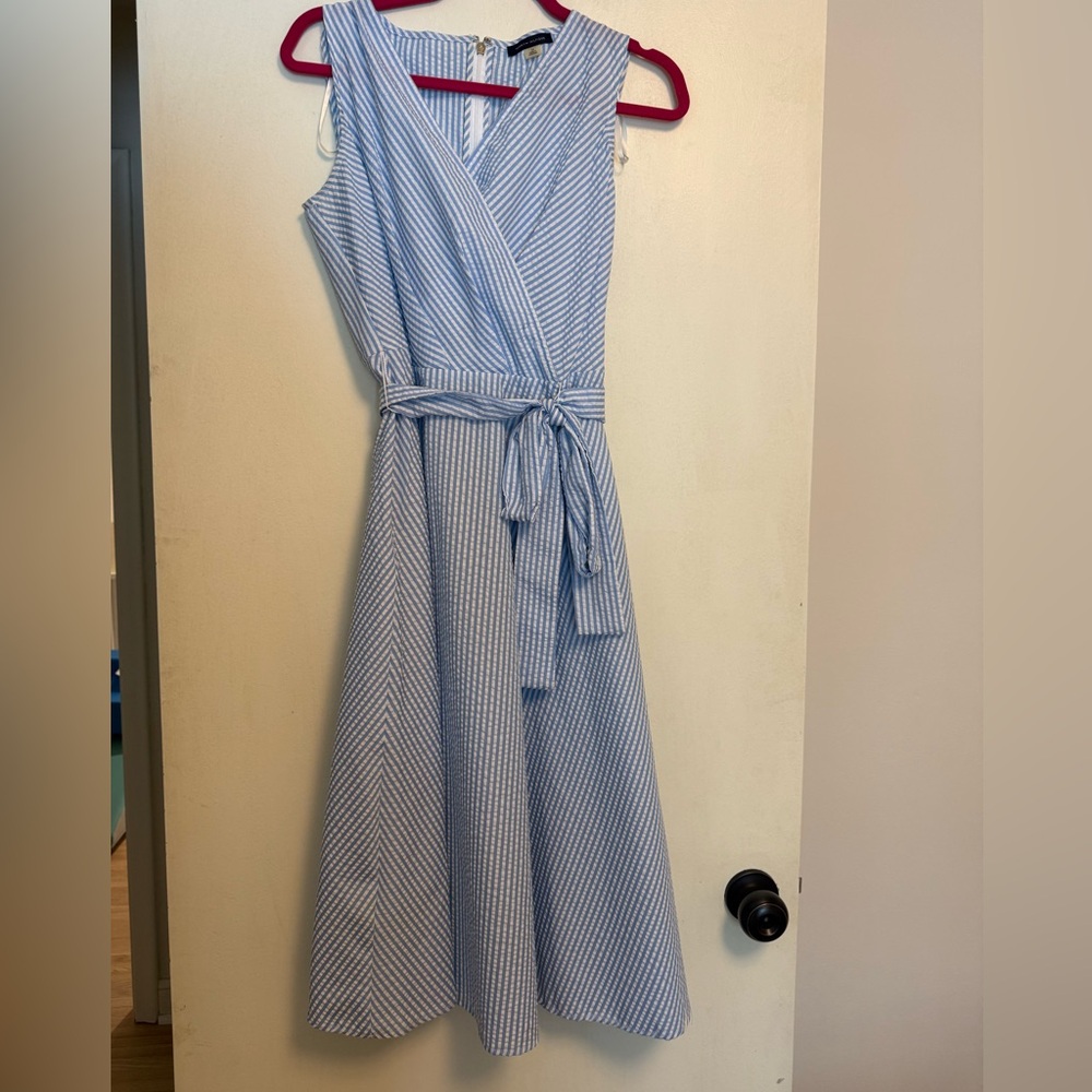 Tommy Hillfiger wrap a line seersucker dress - Picture 3 of 7